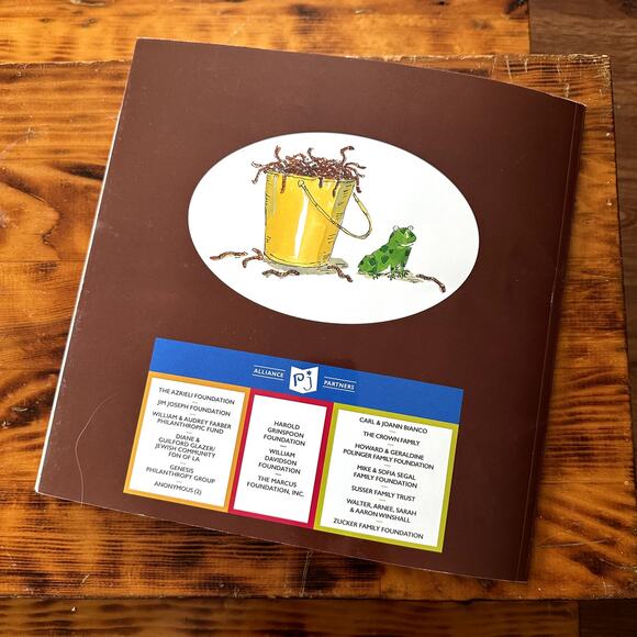 PJ Library The Schmutzy Family Shabbat Jewish Paperback Book - Picture 9 of 10